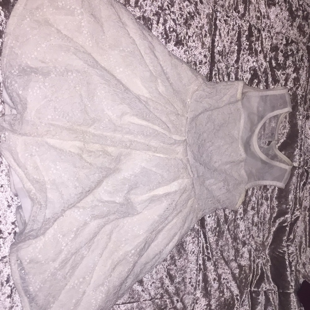 white child dress